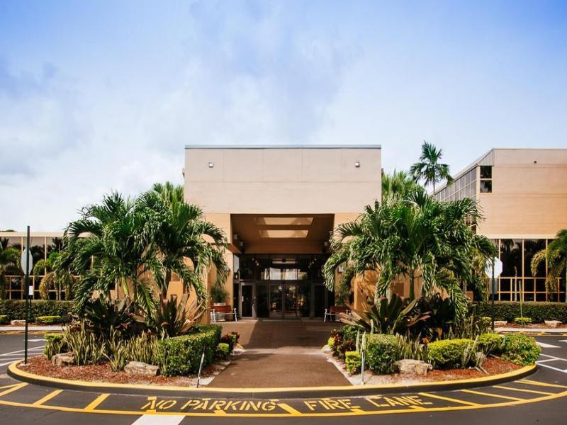 Sawgrass Grand Hotel And Suites Sports Complex Sunrise Extérieur photo